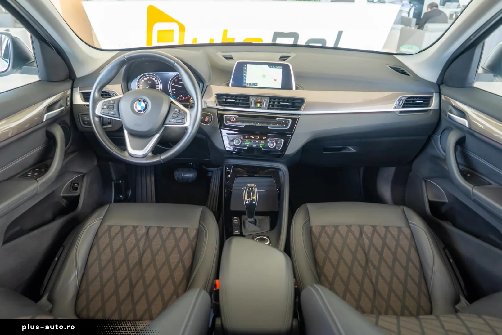 BMW X1 xDrive 20i Automat