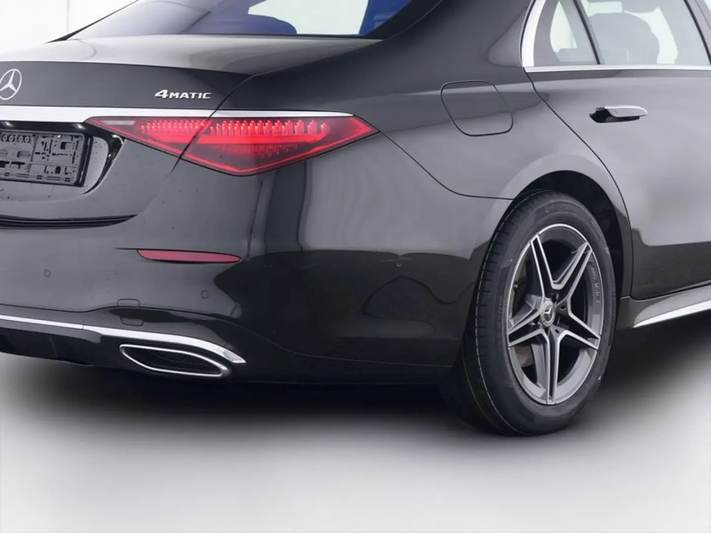 S 450d 4M L AMG Line   Rear Steering   Head-Up