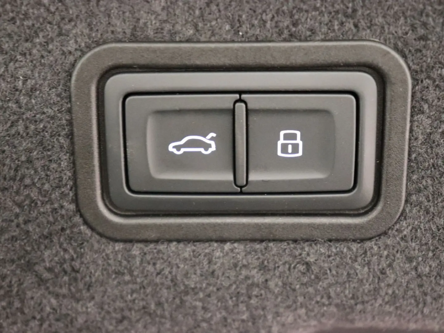 A8 50 TDI quattro tiptronic  Matrix Luft ACC PDC
