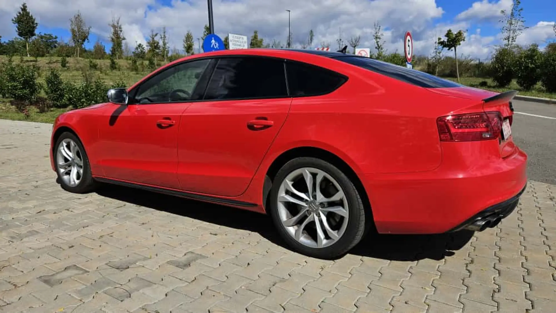 Audi S5