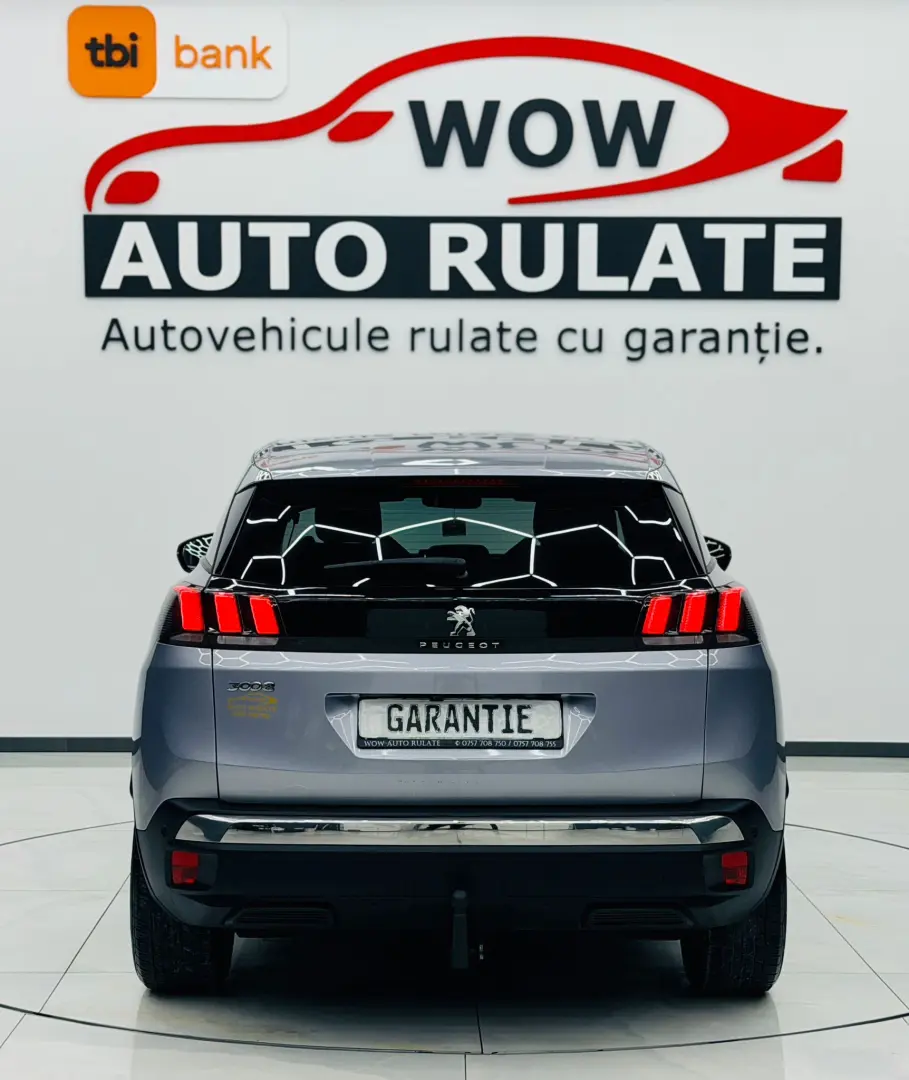 PEUGEOT 3008 2018 1.2I E6