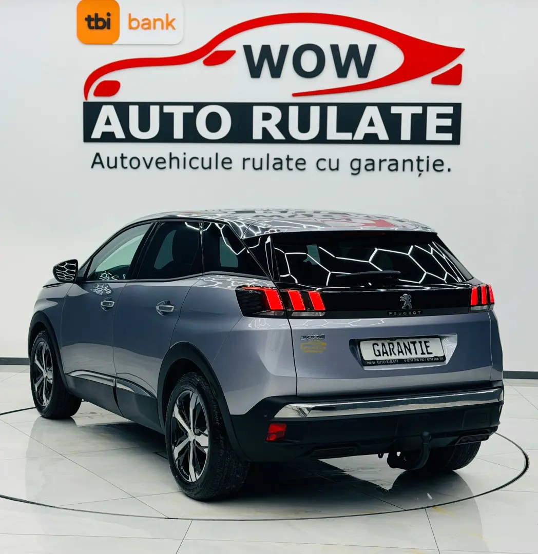 PEUGEOT 3008 2018 1.2I E6