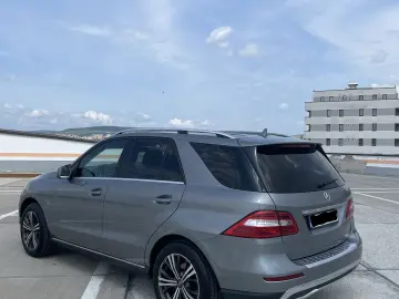 Mercedes-Benz ML 250