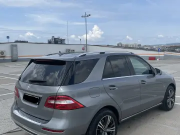 Mercedes-Benz ML 250