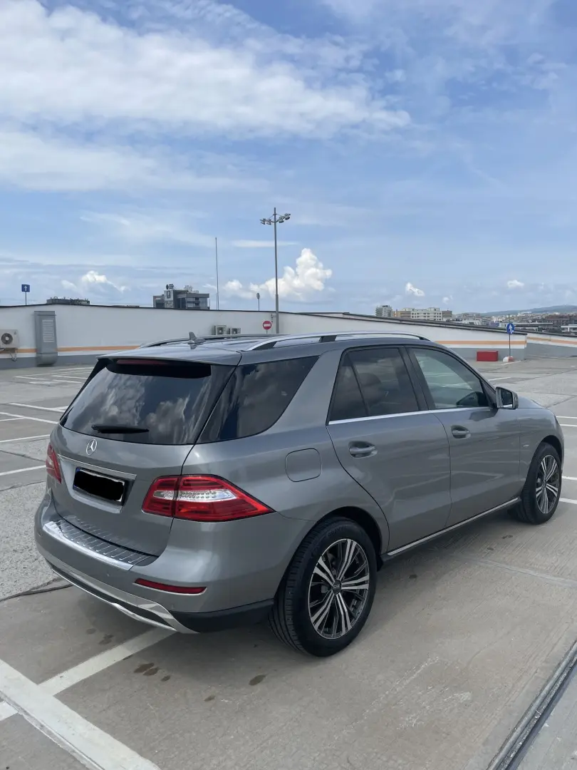 Mercedes-Benz ML 250