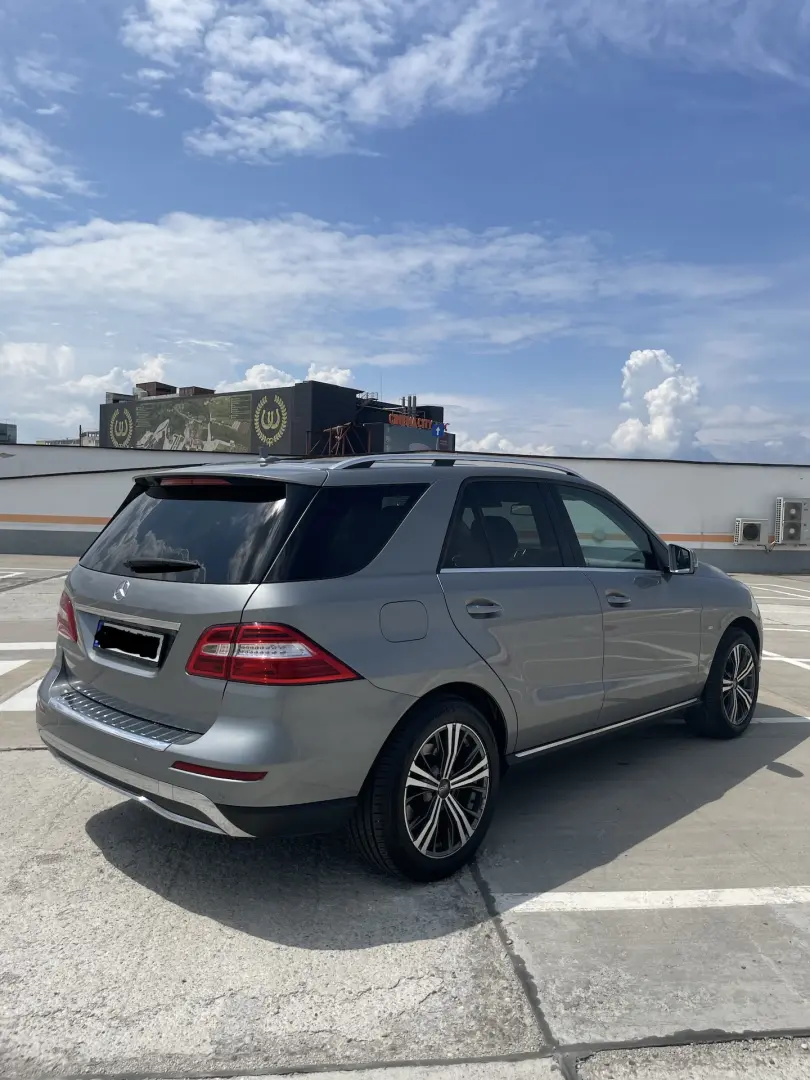 Mercedes-Benz ML 250