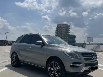 Mercedes-Benz ML 250