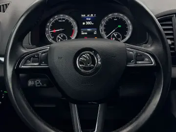 SKODA KAROQ 2018 4x4 E6