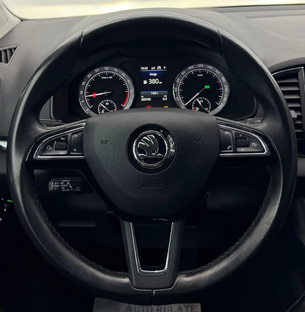 SKODA KAROQ 2018 4x4 E6