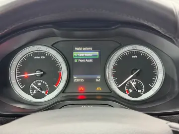 SKODA KAROQ 2018 4x4 E6