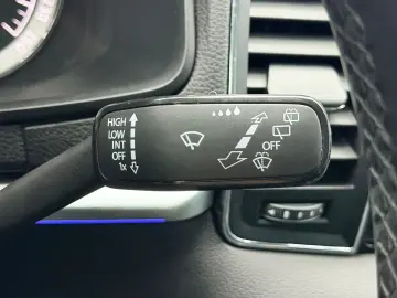 SKODA KAROQ 2018 4x4 E6