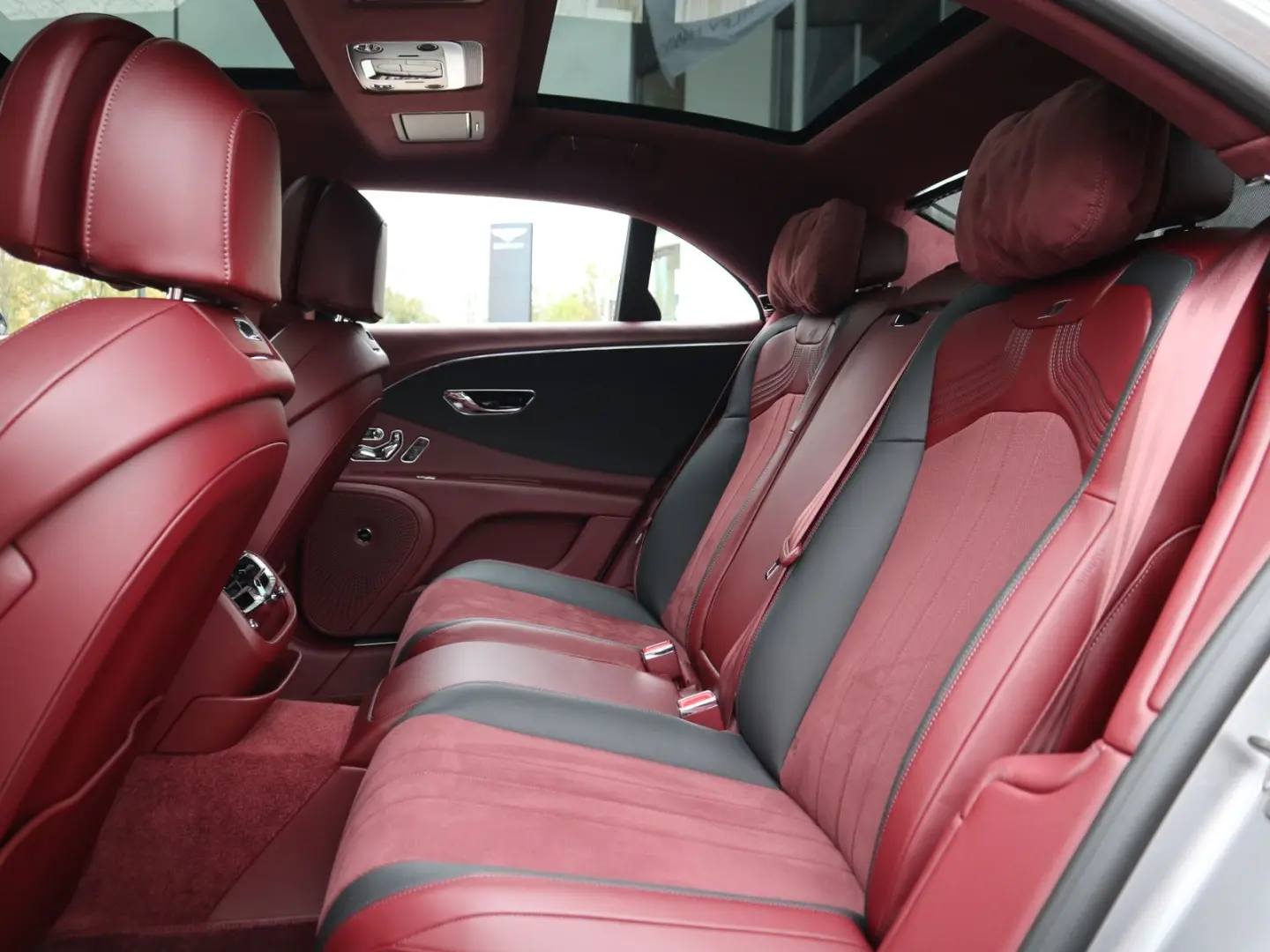 Flying Spur S Hybrid  Leasing mgl. NAIM