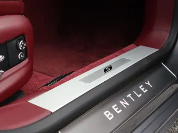 Flying Spur S Hybrid  Leasing mgl. NAIM