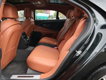 Flying Spur W12  Mulliner Rotating Touring
