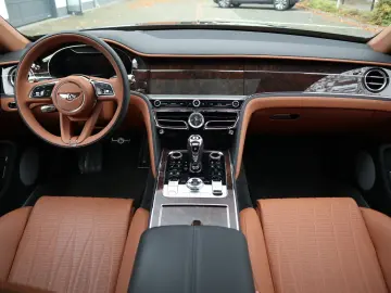 Flying Spur W12  Mulliner Rotating Touring