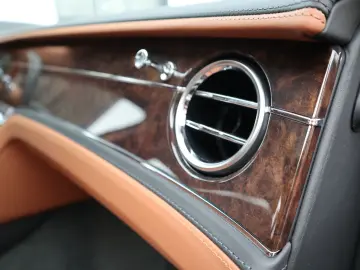 Flying Spur W12  Mulliner Rotating Touring