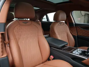 Flying Spur W12  Mulliner Rotating Touring