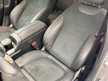 MERCEDES BENZ GLB 180 2020 AMG LINE 2.0D E6