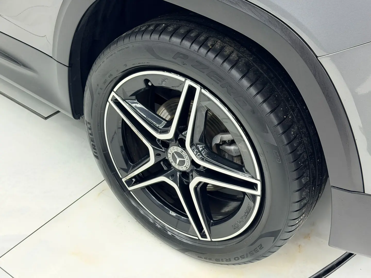 MERCEDES BENZ GLB 180 2020 AMG LINE 2.0D E6