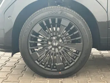 Santa FE MY25 Blackline