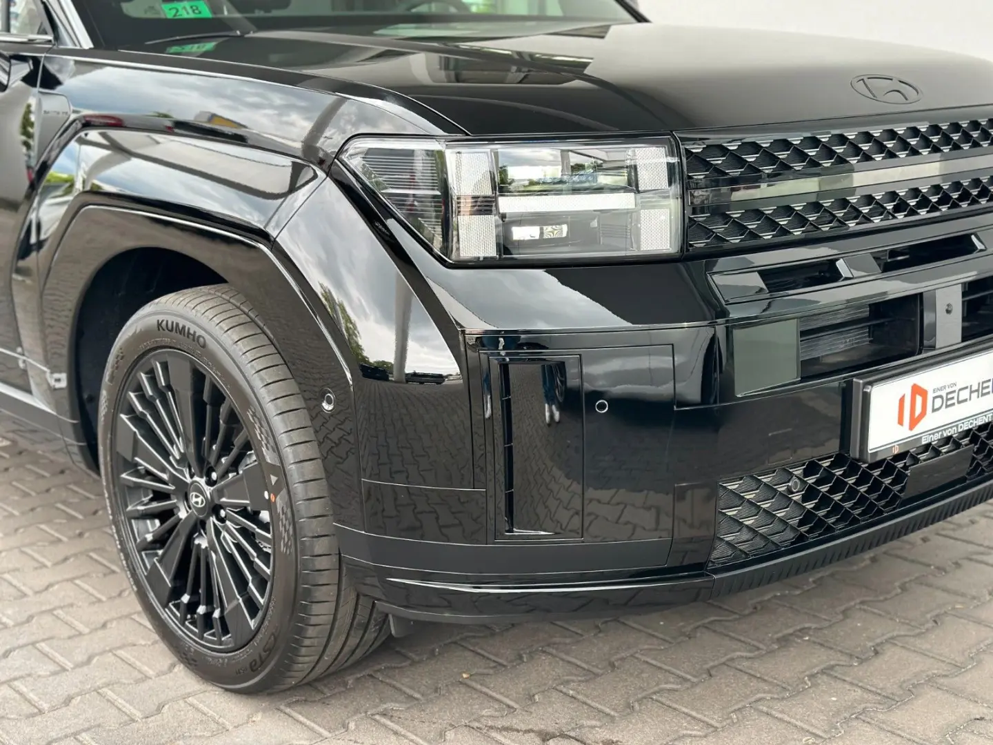 Santa FE MY25 Blackline