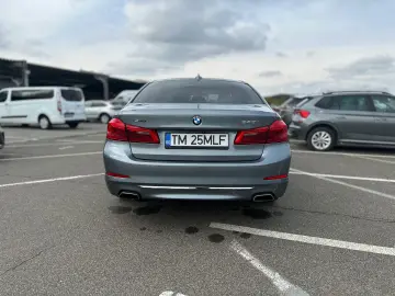BMW Seria 5 540i xDrive AT