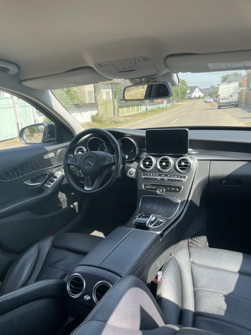 Mercedes-Benz C 200