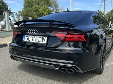 Audi S7