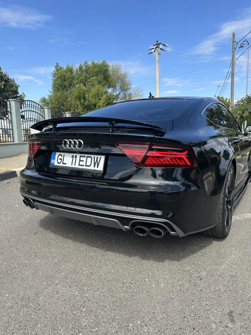 Audi S7