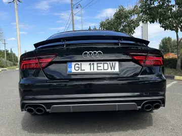 Audi S7