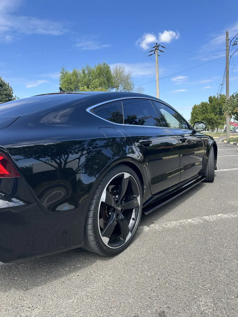 Audi S7