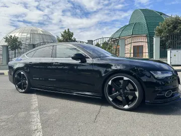 Audi S7