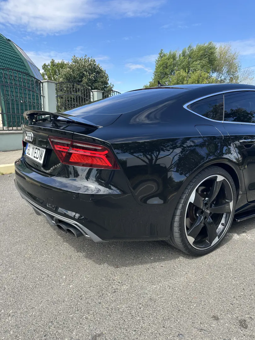 Audi S7