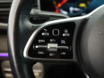 Mercedes-Benz GLE 400 d 4M Coupé AMG AIRMATIC Pano
