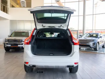 Volvo XC 60 2.4 D4 AWD Automatic