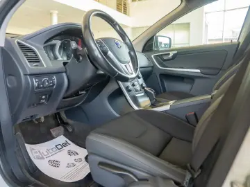 Volvo XC 60 2.4 D4 AWD Automatic