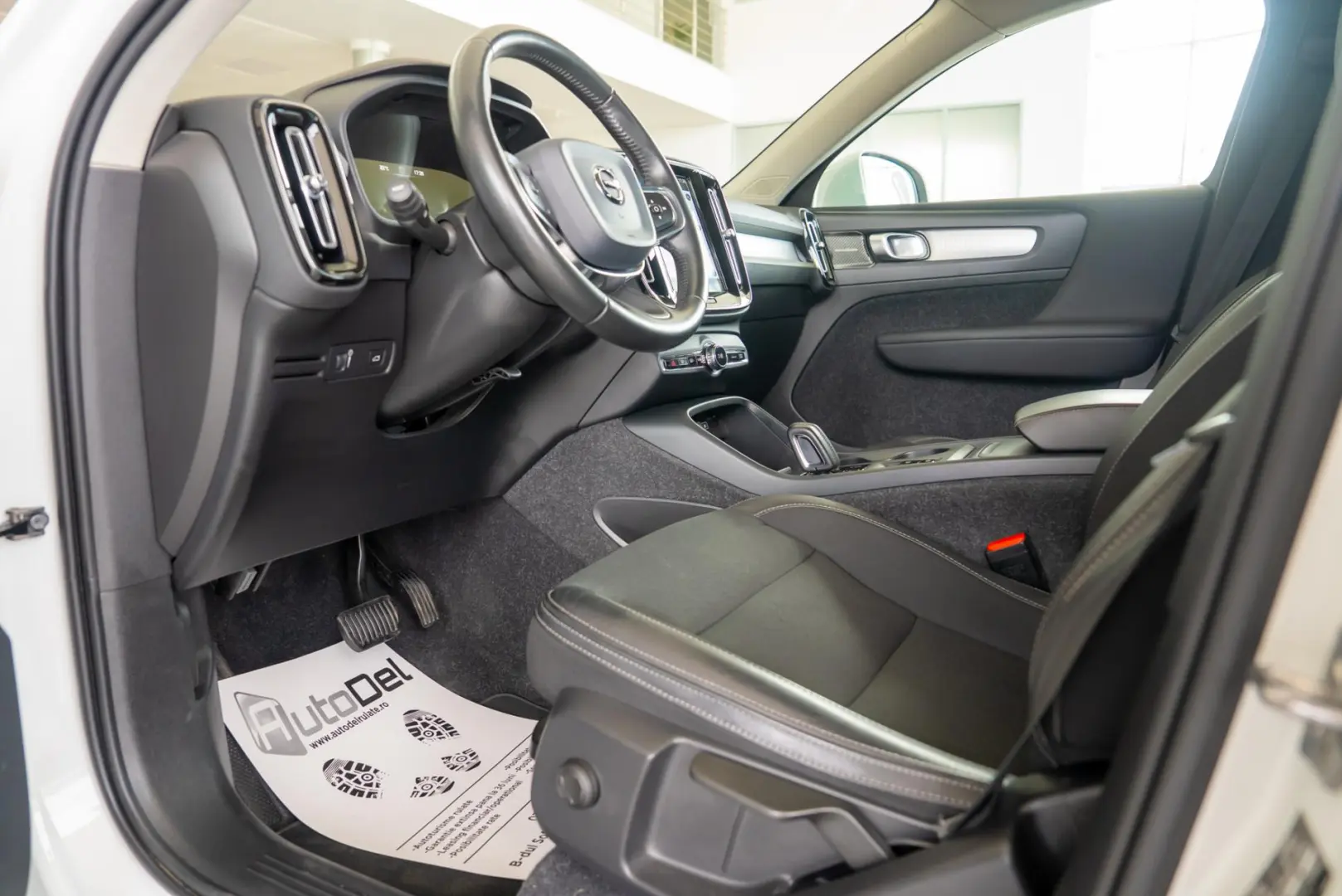 Volvo XC 40 2.0 D3 Automat  Momentum Pro