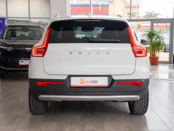Volvo XC 40 2.0 D3 Automat  Momentum Pro