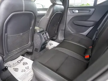 Volvo XC 40 2.0 D3 Automat  Momentum Pro