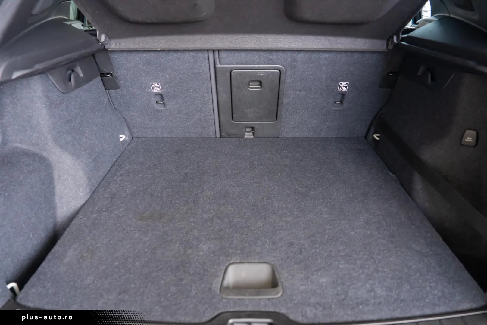 Volvo XC 40 2.0 D3 Automat  Momentum Pro