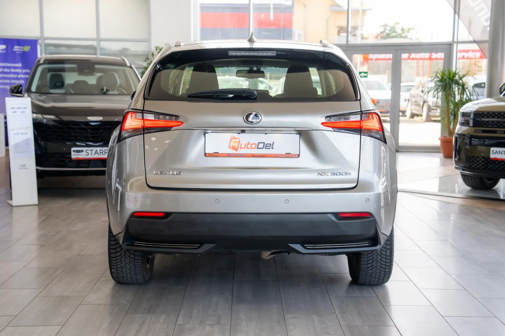 Lexus NX 300h Hybrid e-CVT