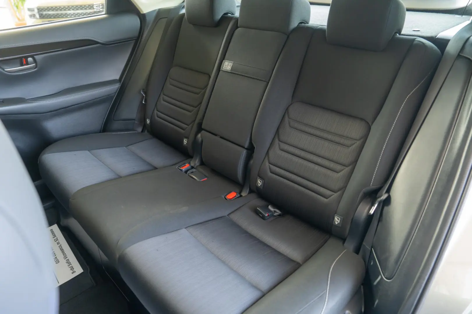 Lexus NX 300h Hybrid e-CVT