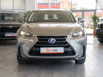 Lexus NX 300h Hybrid e-CVT