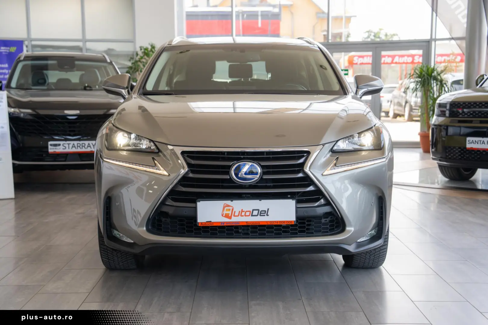 Lexus NX 300h Hybrid e-CVT