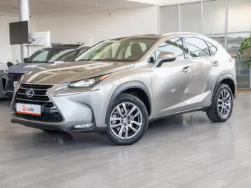 Lexus NX 300h Hybrid e-CVT