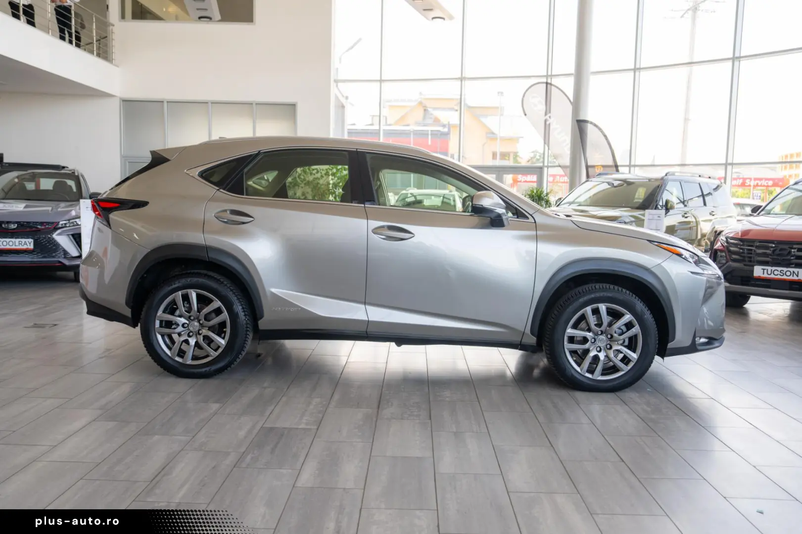 Lexus NX 300h Hybrid e-CVT