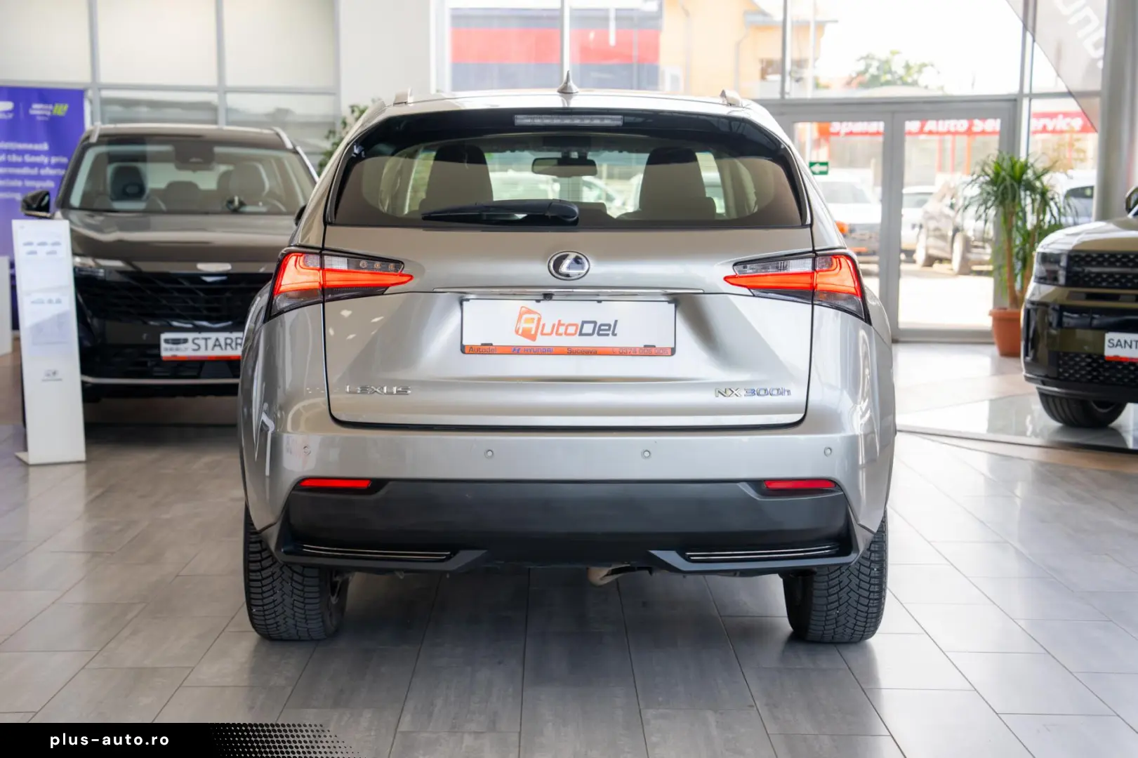 Lexus NX 300h Hybrid e-CVT