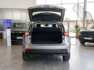 Lexus NX 300h Hybrid e-CVT