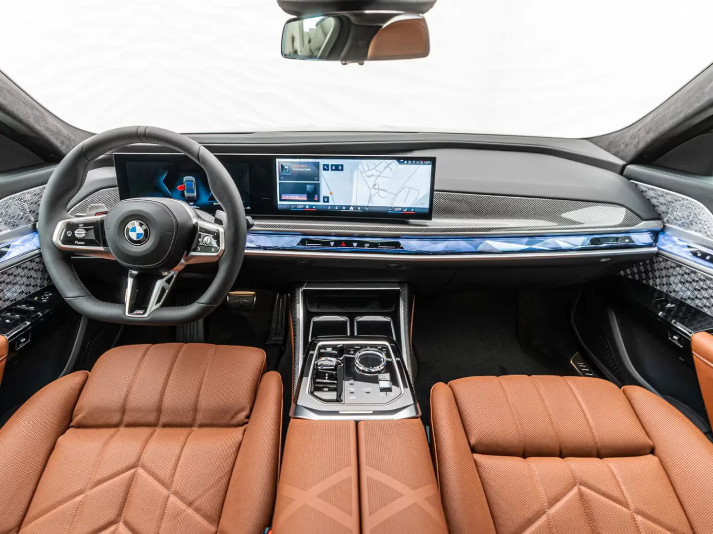 BMW 740d xDrive   2 culori
