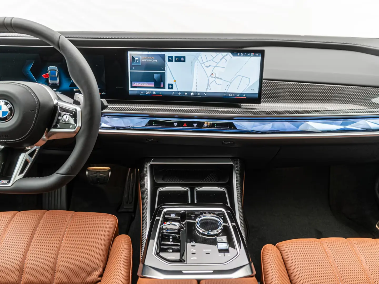BMW 740d xDrive   2 culori